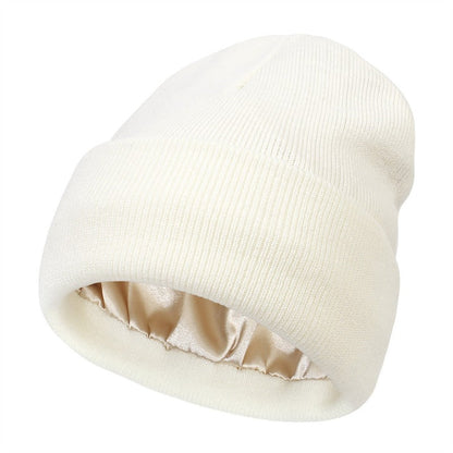 🧢✨ Bonnet Tricoté Doublé en Satin – Chaud & Protecteur