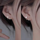 ✨ Boucles d'oreilles minimalistes en forme d'étoile et de cœur : des détails élégants qui subliment chaque look
