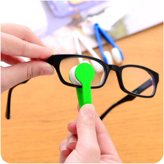 ✨ Pince multifonction pour le nettoyage des lunettes — Une vision parfaitement nette, partout et à tout moment.